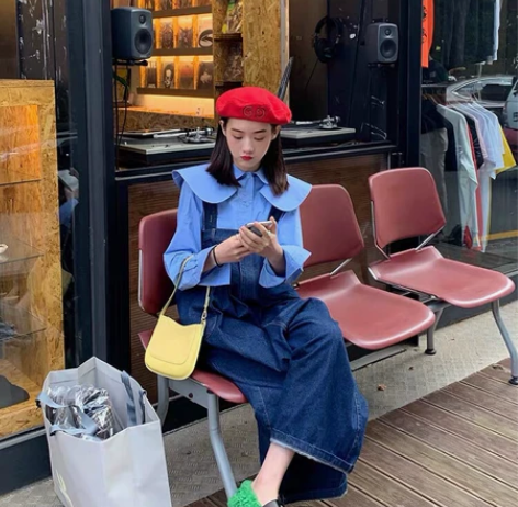 绒耳朵小众新款时尚衬衣  九九新 无瑕疵 ...