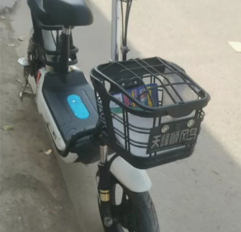 天冷了不想骑了，闲置转让，48Ⅴ12电池，...