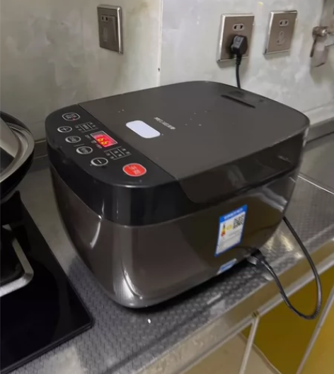 [包邮，低价库存处理]美菱电饭锅家用3L智...