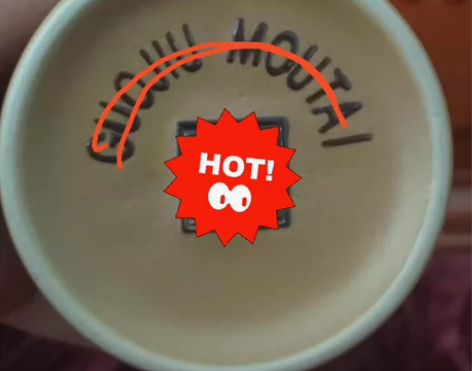 #客厅摆件 15年瓷瓶摆件，仅单瓶无盒品相...