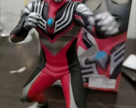 眼镜厂 英雄勇像 迪迦奥特曼  强力型 龙...