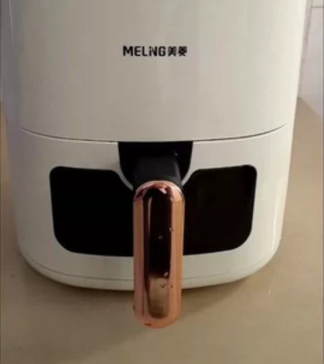 【全新空气炸锅】清仓闲置！美菱空气炸锅4....