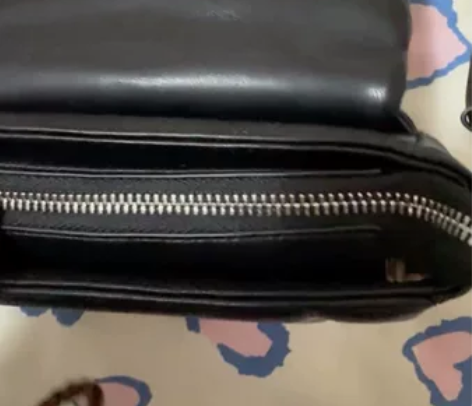 Mk手提斜挎两用包 商场实体店购买 不是特...