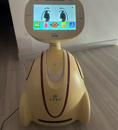完美森林智能机器人，可以充电，能不能正常使...
