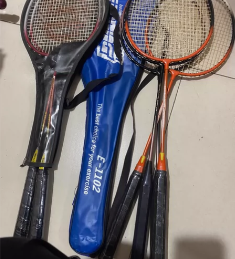 羽毛球拍，闲置不用了，便宜出了，15 元一...