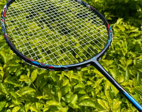 ?碎牙 全能型球拍 188到手 设计灵感：...