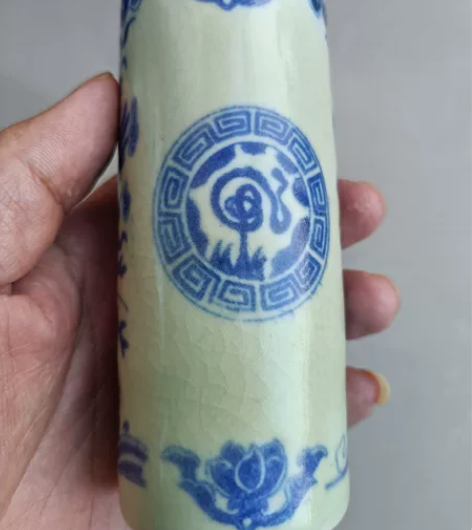 青花笔筒，青花瓷器，老瓷器，文房笔筒 精美...
