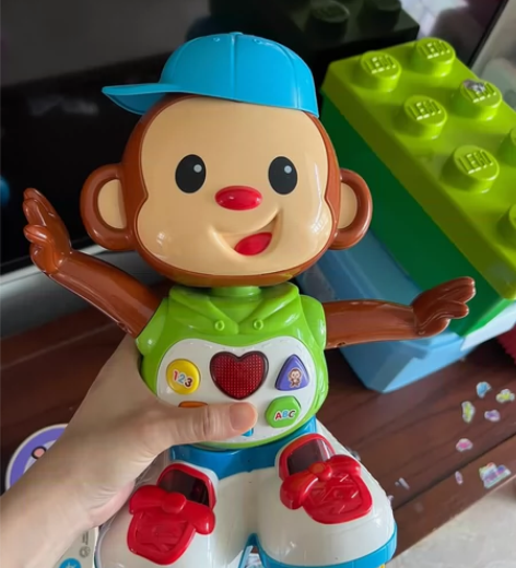 伟易达互动追逐小猴电动玩具英文版 实物拍摄...