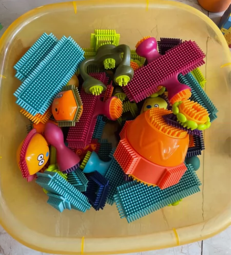 纽奇鬃毛积木 买来孩子不感兴趣 家里小放不...