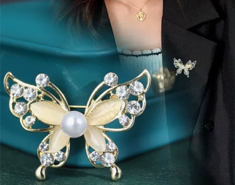 胸针女蝴蝶小香风胸花西装氛围感别针小众设计...