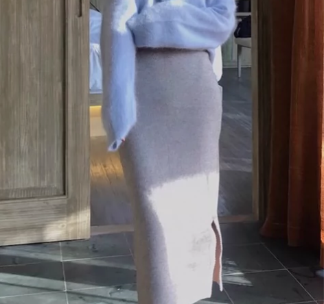 [WALKINDARK]开叉针织裙百搭毛线...