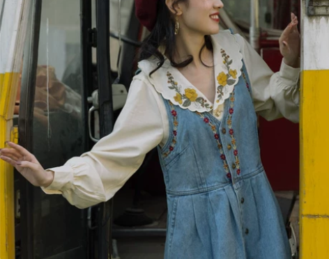 法式复古学院风套装连衣裙女装2022新款早...