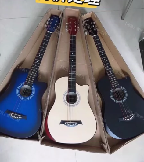 【清仓处理大甩卖】全新民谣吉他，38寸41...