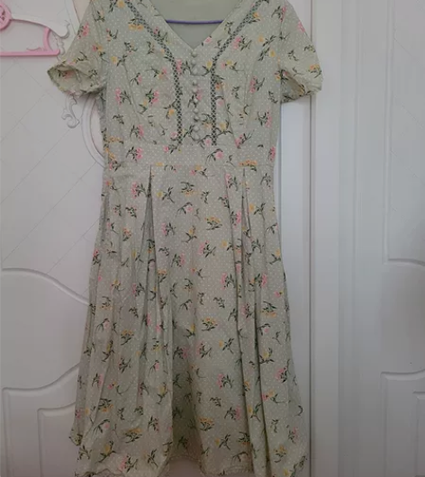 田园风全棉连衣裙，腰围36*2.裙长101...