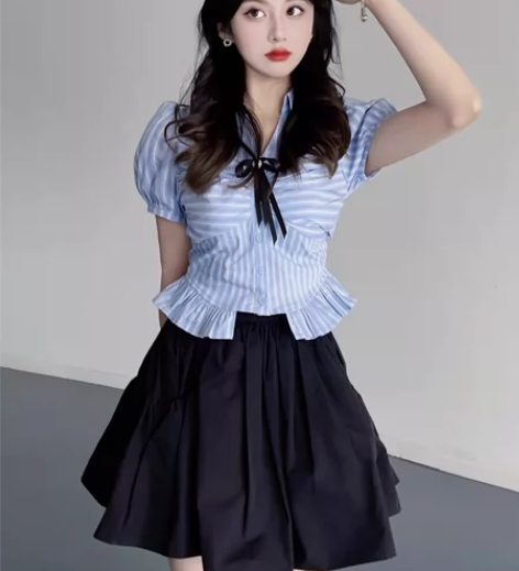 APCE中国 学院风甜美收腰修身短款衬衫上...