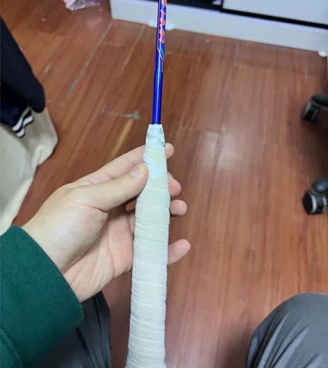 自用Victor大铁锤，球拍微瑕，未去底胶...