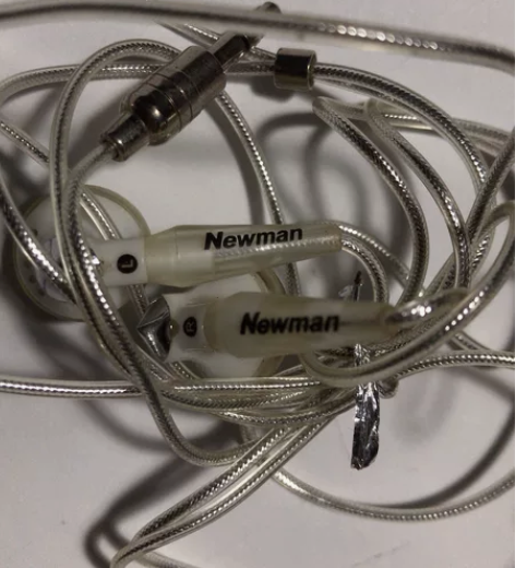 纽曼MP3播放器耳机，高端机用的，金属插头...