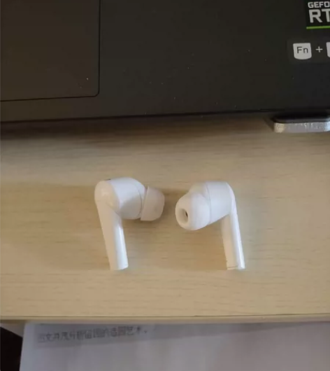 唐麦m3左右耳都出，充电仓找不到了。 感兴...