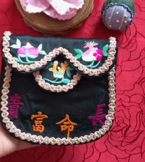 老绣钱包 老手绣钱包 老绣包 老绣字 老绣...