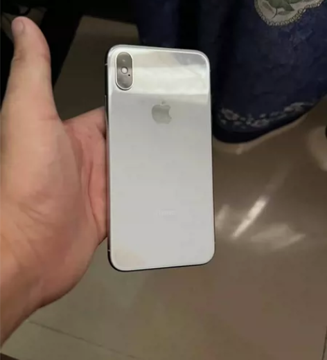 出自用美版iPhone x 64g 仅更换...