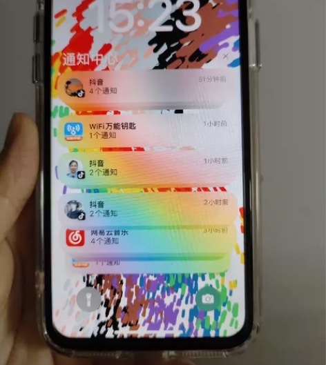 本人女大 出一台自用苹果X 64g 广...