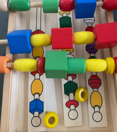 蒙台梭利教具益智串珠盒1-3岁三体六色穿珠...