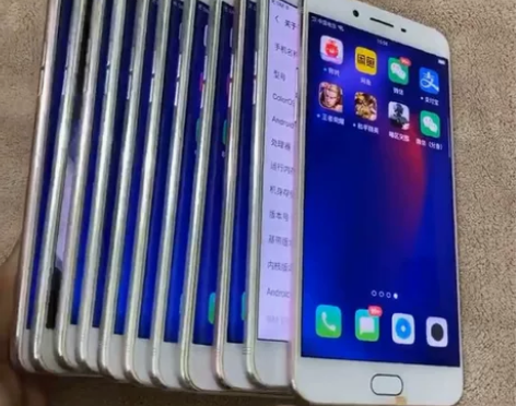 直播工作室不做了，半价处理100台手机，O...