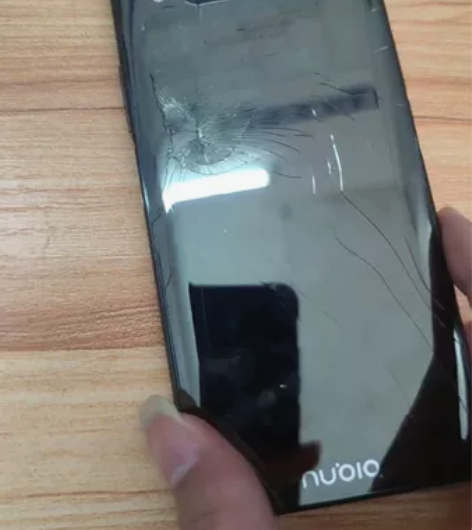 努比亚z20双屏手机8+128 前后玻璃爆...