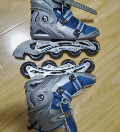成人45码大码滑冰鞋/滑轮鞋/旱冰鞋/溜冰...