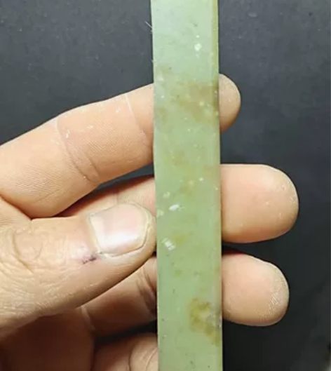 和田玉新疆糖长条镇纸挂件吊坠原石，专售和田...