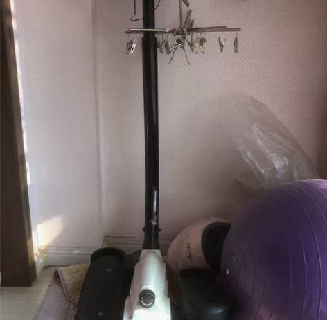 缝纫机 感兴趣的话点“我想要”和我私聊吧~...