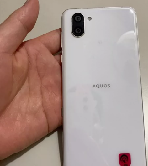 自用夏普r3 日版三网通 SH-04L 6...