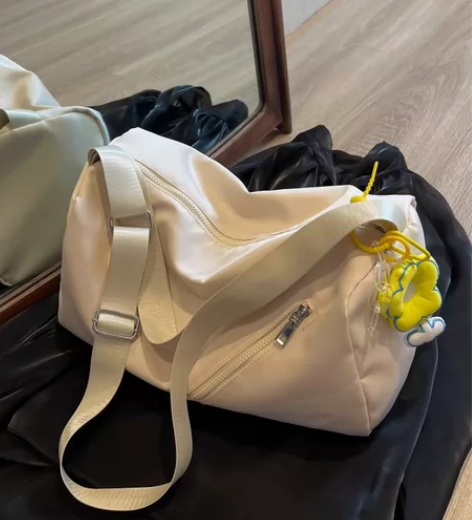 运动瑜伽健身包短途轻便旅行包大容量女收纳斜...