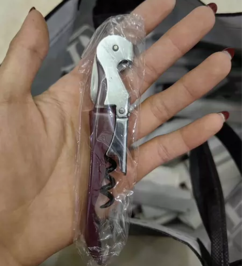 个人海马刀红酒器开瓶器开酒器闲置，之前是开...