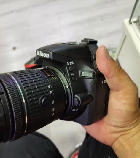 尼康D5600套机98新有D5200 D5...