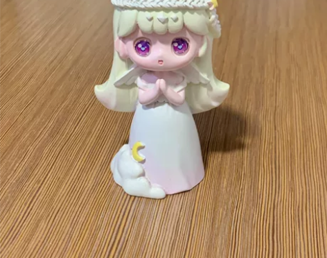 一个不知名品牌的桌面摆件 感兴趣的话点“我...