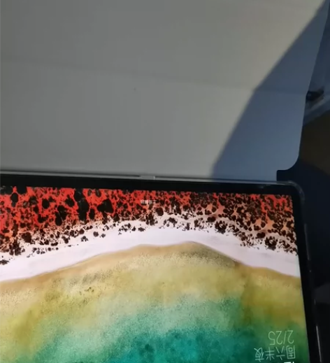 出小米平板5。外面一直用保护套套着，外观与...