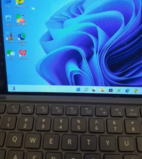 戴睿，2022新款Win11+触摸屏，没怎...