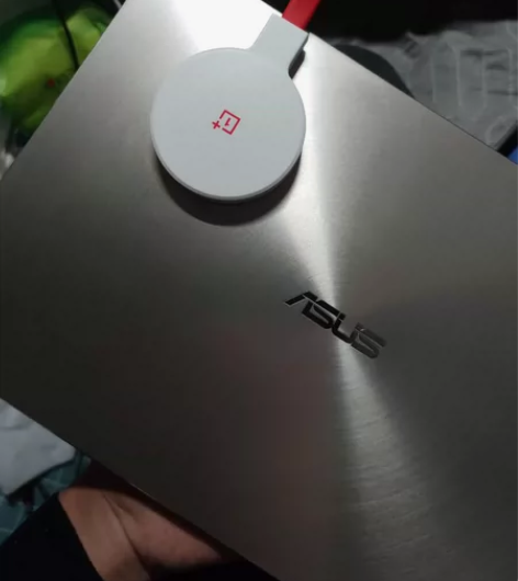 华硕灵焕3，8+256版本，i5-7Y54...