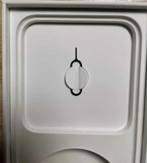 苹果手机原装取卡针加手机盒 感兴趣的话点“...