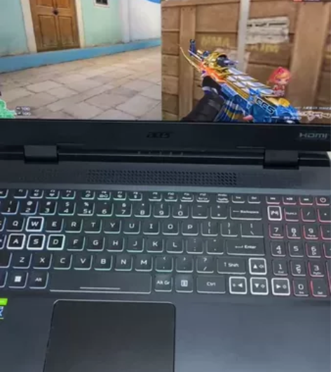 仅仅用了半个月的笔记本电脑,新机什么样它什...