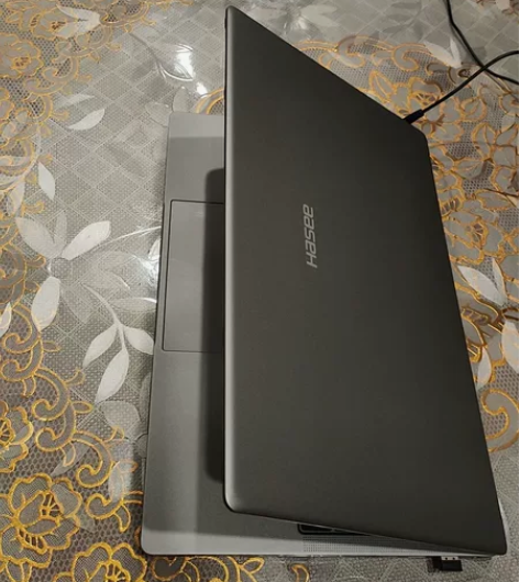 神舟优雅X5 2021S5绝版，全金属外壳...