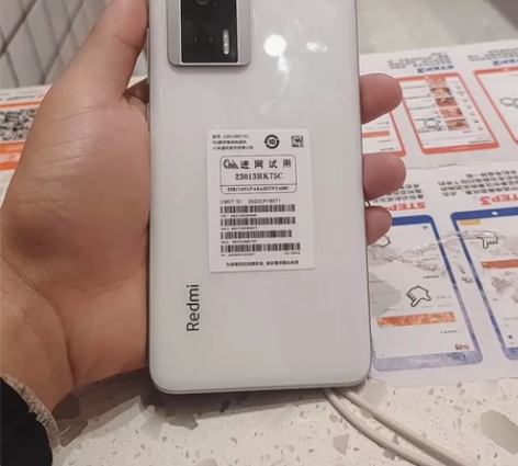 红米k60 8月份激活 2399买的 长沙...