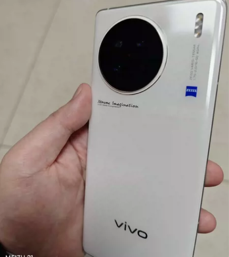 Vivo X90 白色 12+256 **...