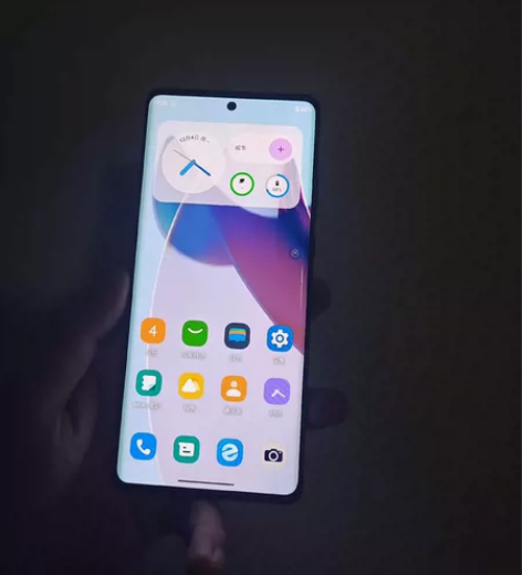 ?摩托罗拉x30pro，12+512内存，...