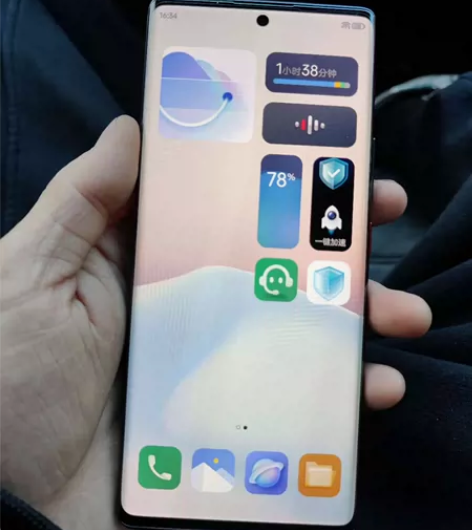 出一台努比亚z50搭载安卓目前最强处理器骁...