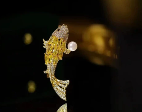 中古年年有鱼胸针秋冬时髦珍珠锦鲤女小众设计...