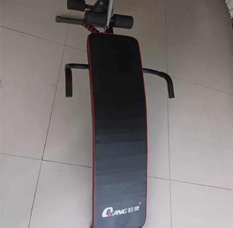 仰卧起坐架60元 感兴趣的话点“我想要”和...