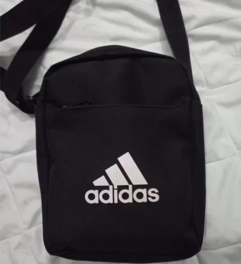 阿迪达斯斜挎包 男女训练运动小肩包  保真...
