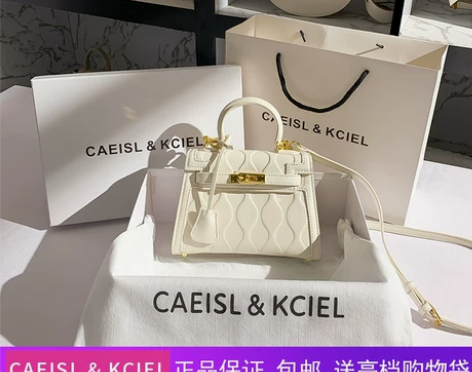 颜色分类:白色小号 背过两次 99新 (扣...